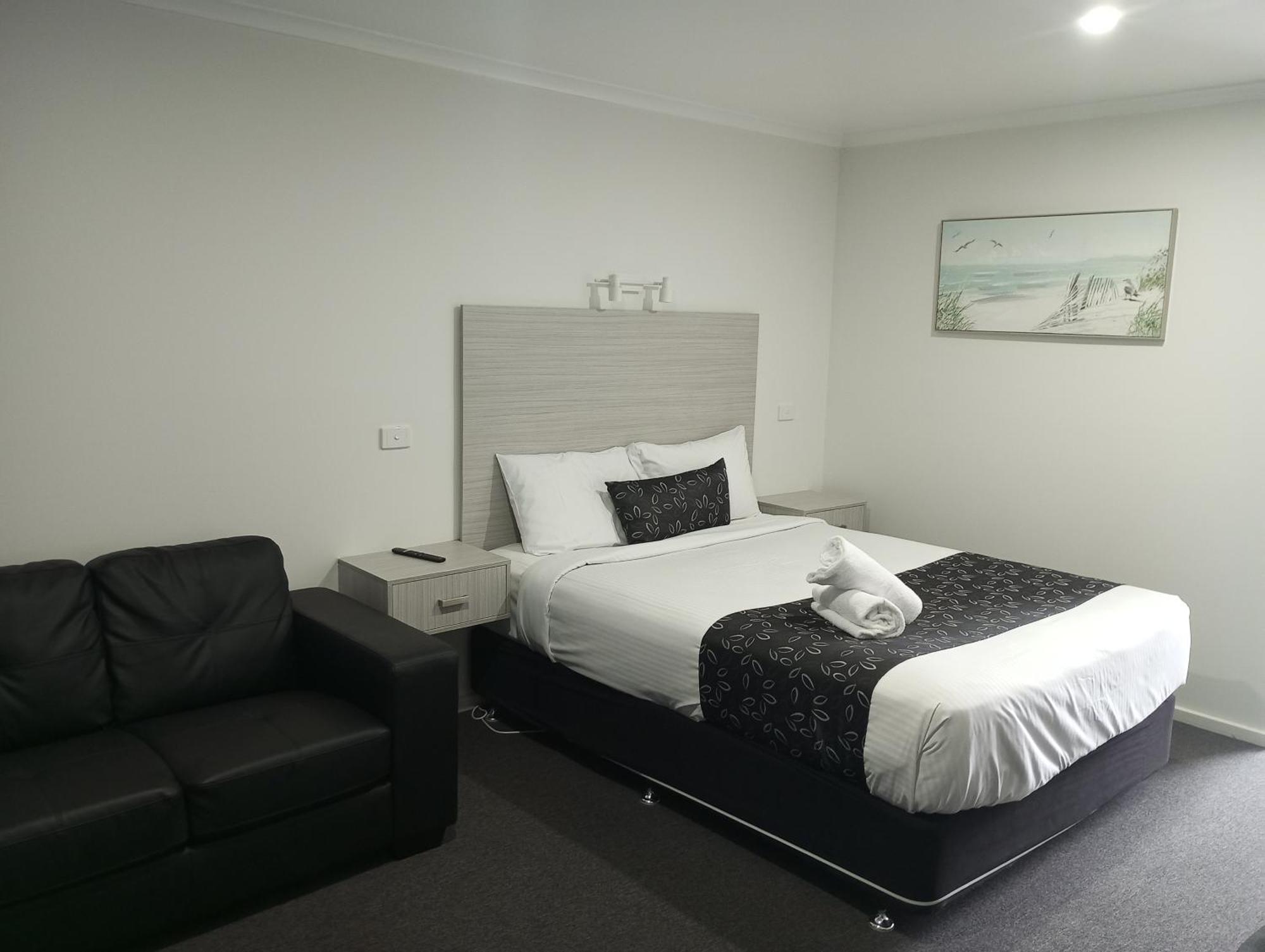 Big Valley Lakeside Paradise Motor Inn Shepparton Eksteriør bilde