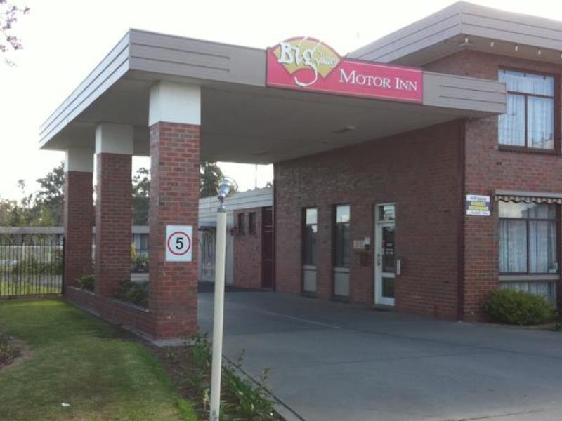 Big Valley Lakeside Paradise Motor Inn Shepparton Eksteriør bilde
