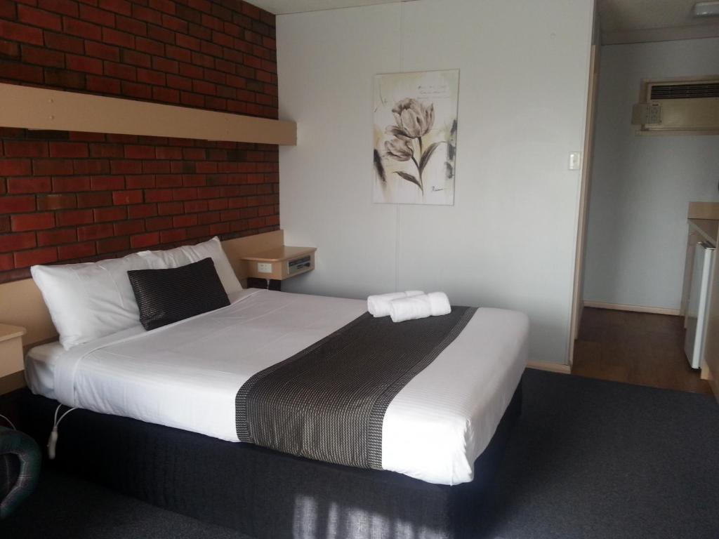 Big Valley Lakeside Paradise Motor Inn Shepparton Rom bilde