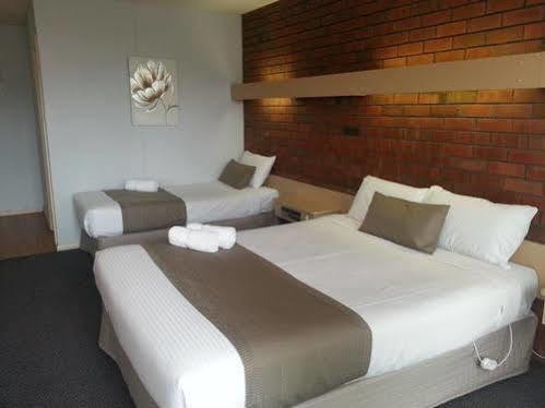 Big Valley Lakeside Paradise Motor Inn Shepparton Eksteriør bilde